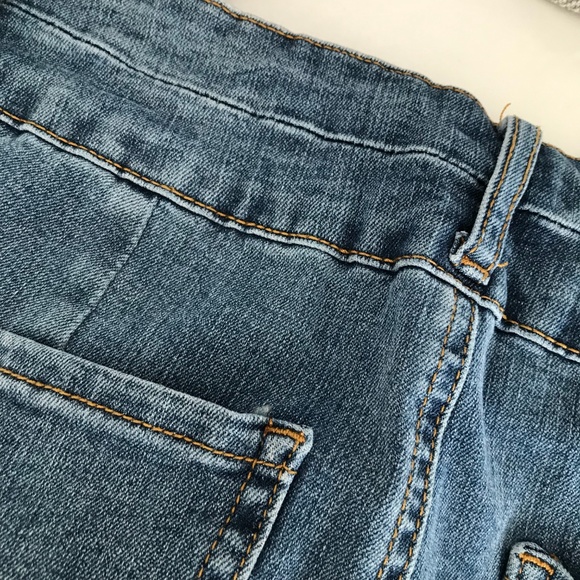 Forever21 Push Up Skinny Jeans - Picture 5 of 5